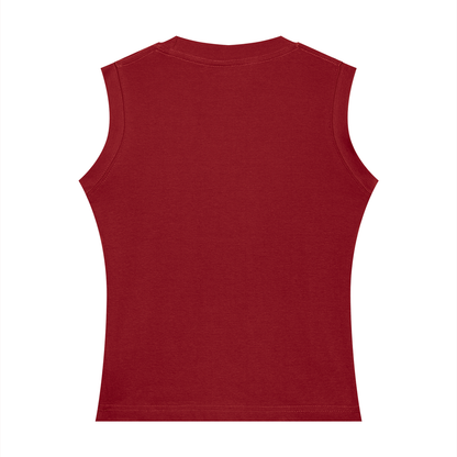 Débardeur col rond femme rouge dos avec l'œuvre Witness de Bandit, représentant une femme portant un keffieh devant le drapeau palestinien.